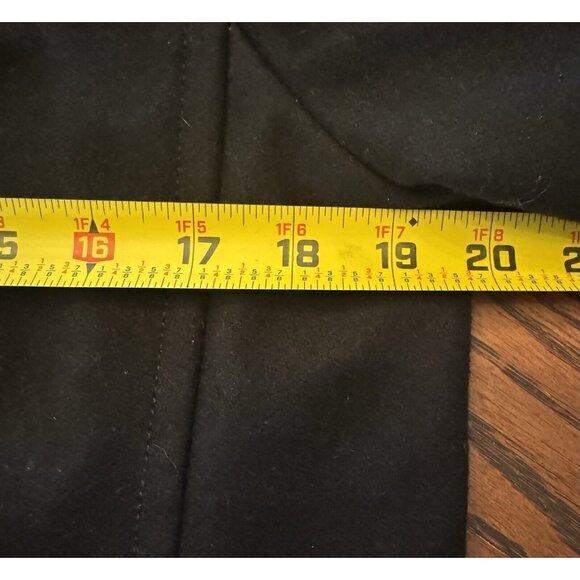Woman’s Size M J. Crew Black Short Wool Blend Coat Jacket Pockets J Crew Preppy - Picture 12 of 14